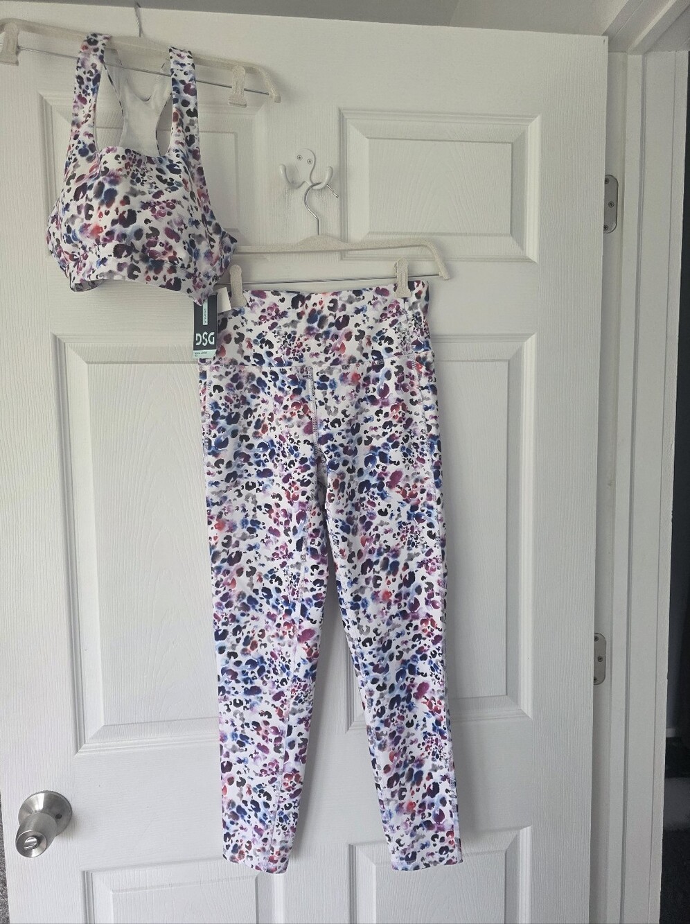 DSG White Multi-Color Leopard Print Leggings And Sports Bra